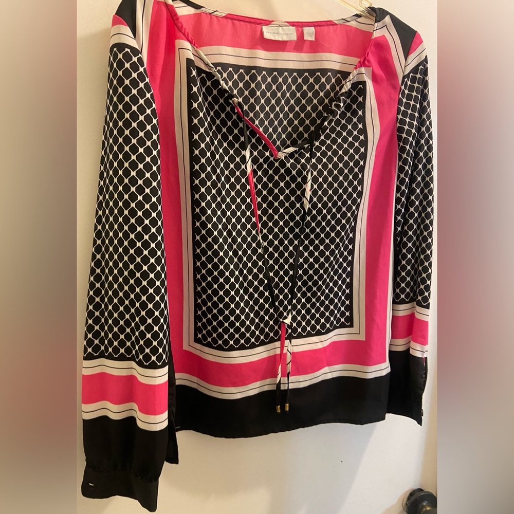 Black and pink blouse